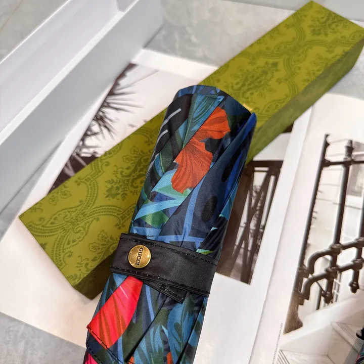 スーパーコピー グッチ 傘