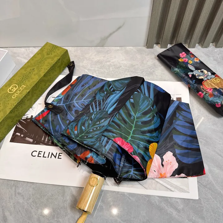 スーパーコピー グッチ 傘