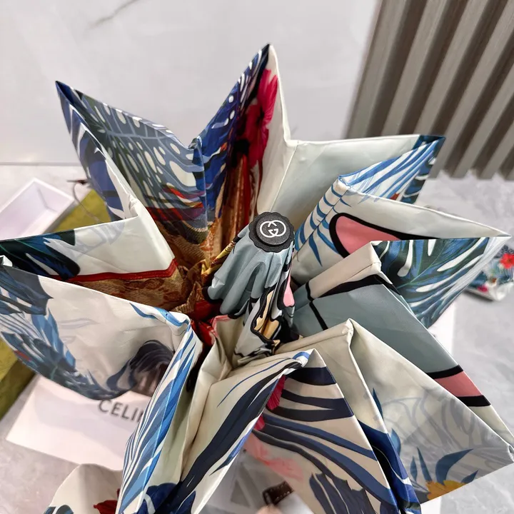 スーパーコピー グッチ 傘