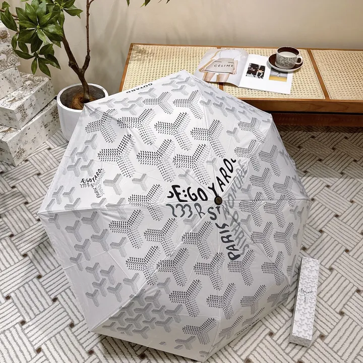 スーパーコピー ゴヤール 傘