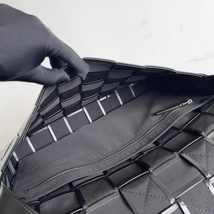 スーパーコピー ボッテガ ヴェネタ 傘