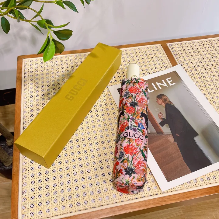 スーパーコピー グッチ 傘