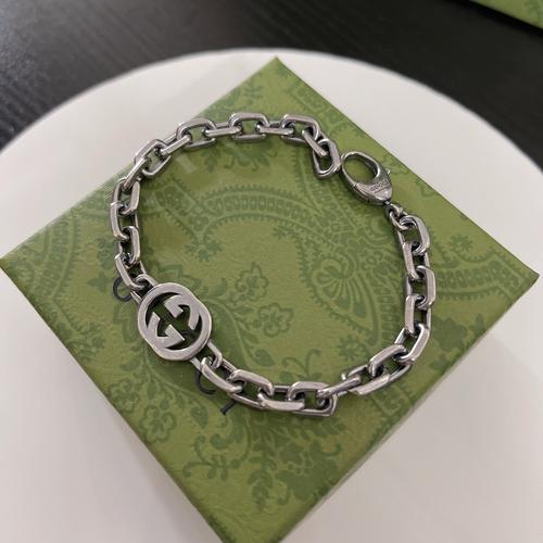 グッチ アクセサリー