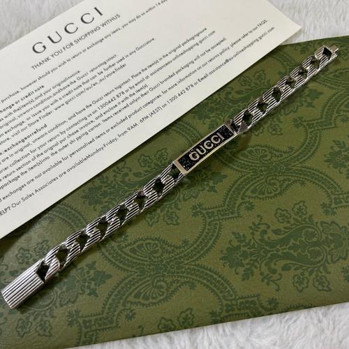 グッチ アクセサリー