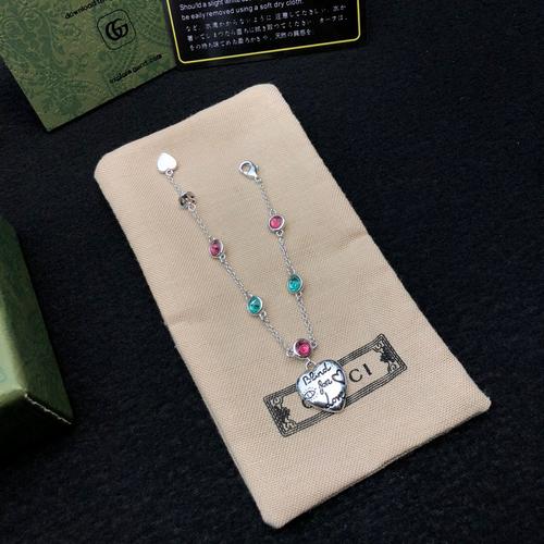 グッチ アクセサリー