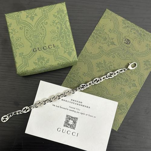 グッチ アクセサリー