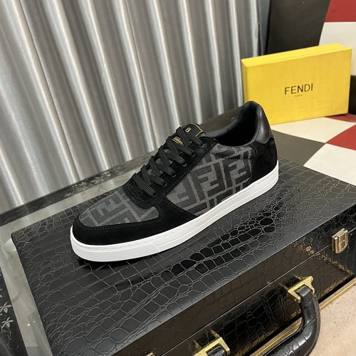 フェンディ 靴