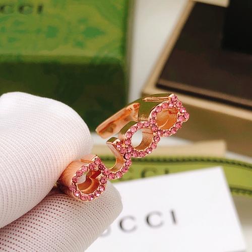 グッチ アクセサリー