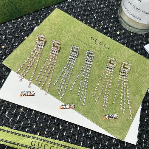 グッチ アクセサリー