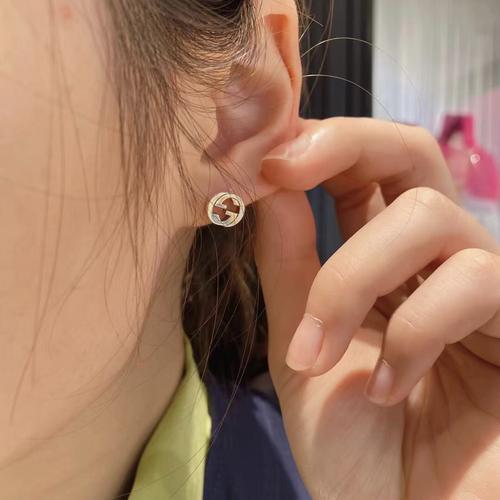 グッチ アクセサリー