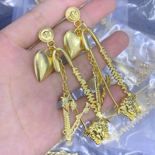 ヴェルサーチ アクセサリー