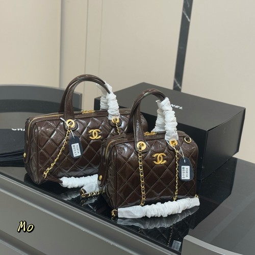 シャネル ハンドバッグ