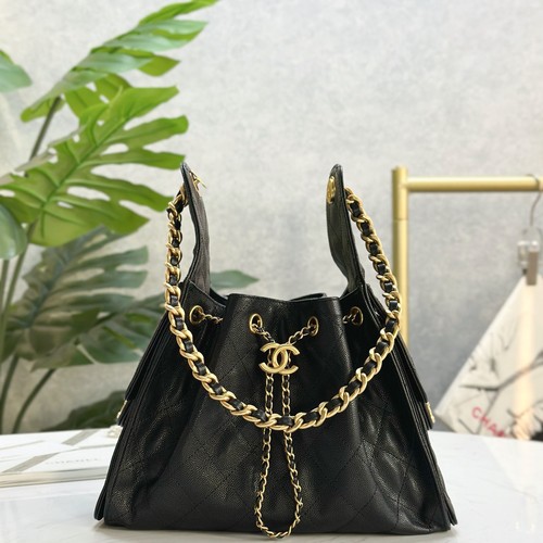 シャネル ハンドバッグ