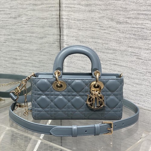 ディオール ハンドバッグ
