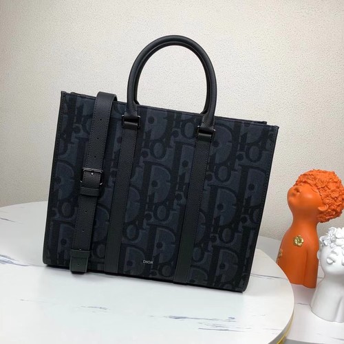 ディオール ハンドバッグ