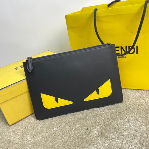 フェンディ ハンドバッグ