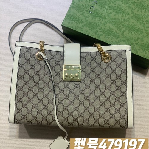 グッチ ハンドバッグ