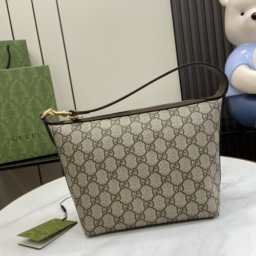 グッチ ハンドバッグ