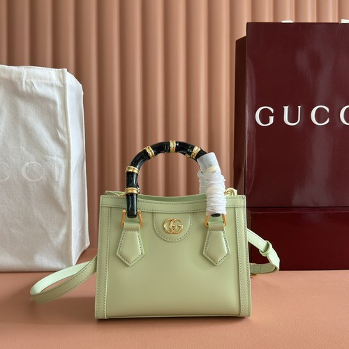 グッチ ハンドバッグ
