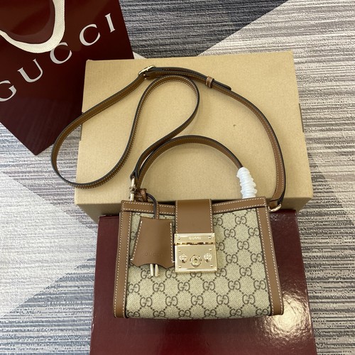 グッチ ハンドバッグ