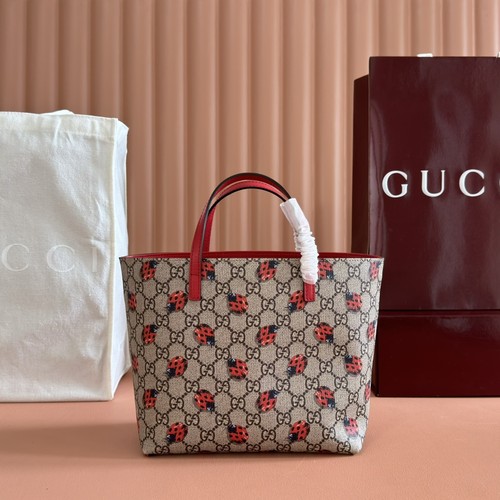 グッチ ハンドバッグ