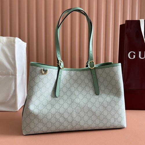 グッチ ハンドバッグ