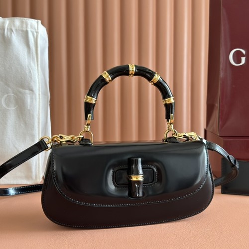 グッチ ハンドバッグ