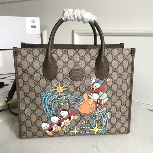 グッチ ハンドバッグ
