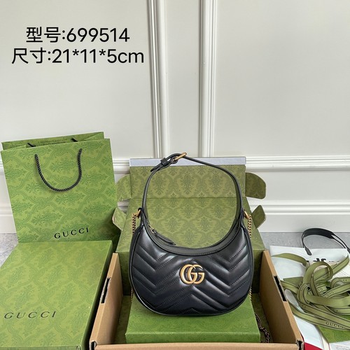 グッチ ハンドバッグ