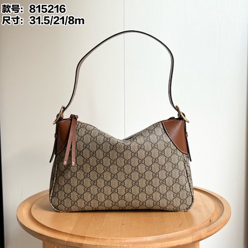 グッチ ハンドバッグ