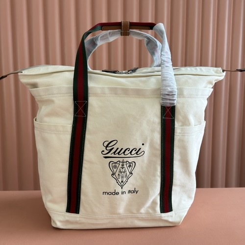 グッチ ハンドバッグ