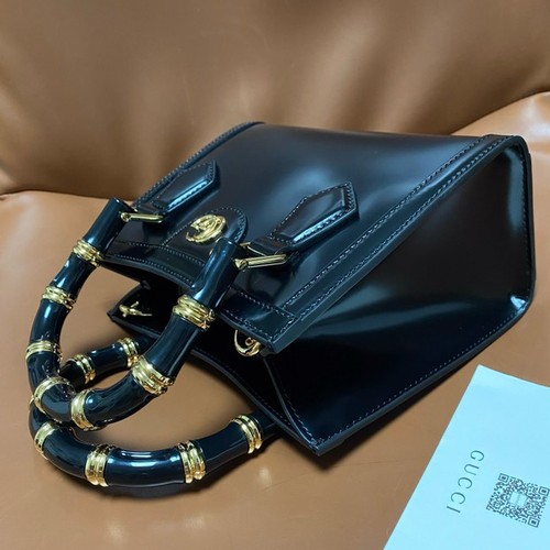 グッチ ハンドバッグ