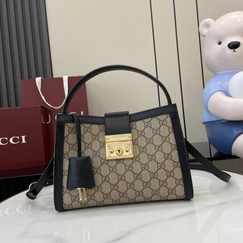 グッチ ハンドバッグ