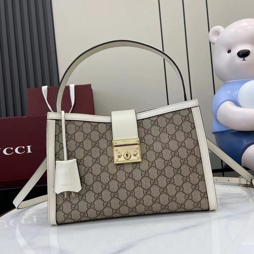 グッチ ハンドバッグ