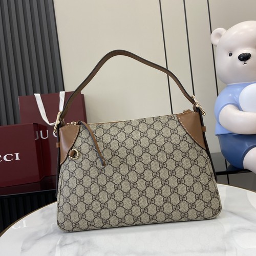 グッチ ハンドバッグ