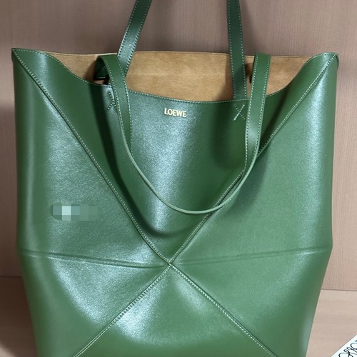 ロエベ ス ハンドバッグ