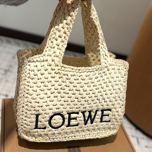 ロエベ ス ハンドバッグ