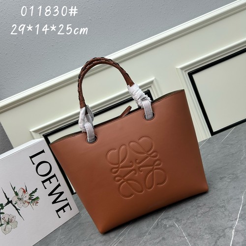 ロエベ ス ハンドバッグ