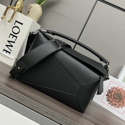 ロエベ ス ハンドバッグ