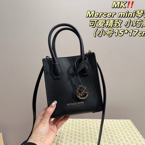 マイケルコース ハンドバッグ