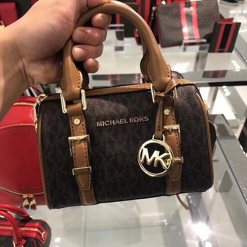 マイケルコース ハンドバッグ