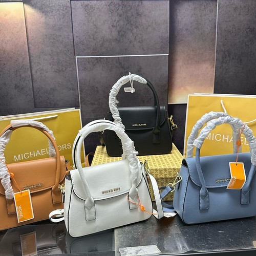 マイケルコース ハンドバッグ