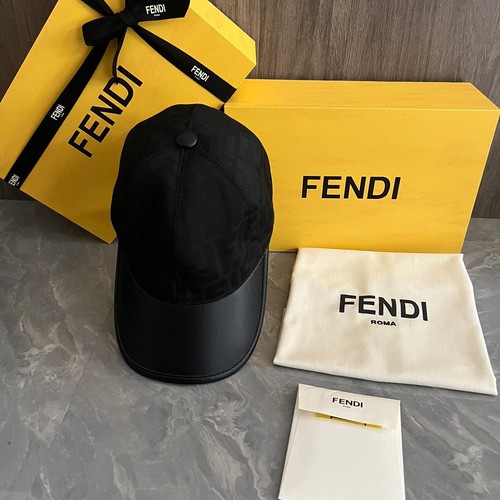 フェンディ 帽子