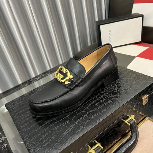 グッチ ビジネスシューズ