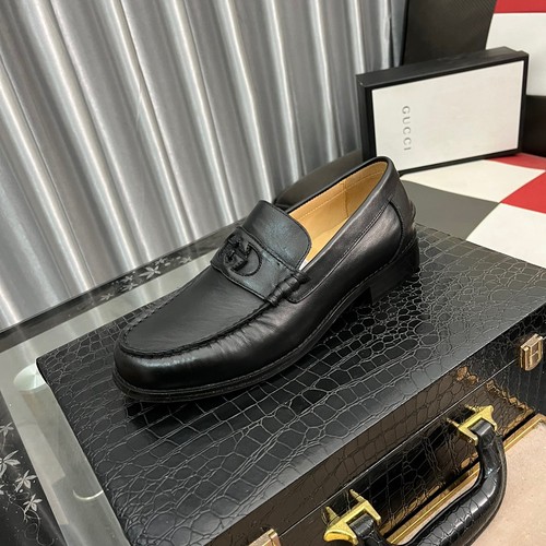 グッチ ビジネスシューズ
