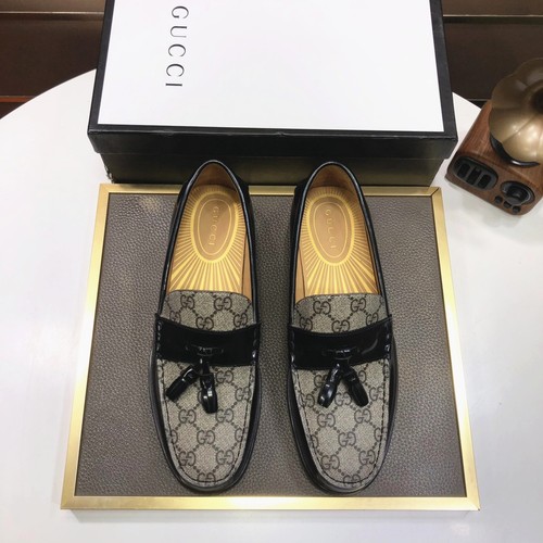 グッチ ビジネスシューズ