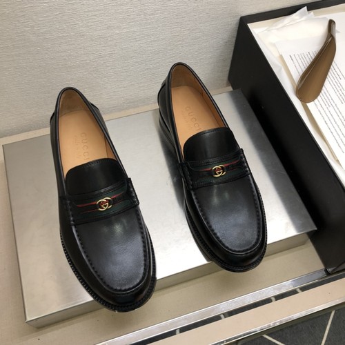 グッチ ビジネスシューズ