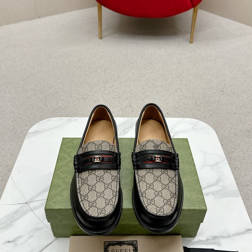 グッチ ビジネスシューズ