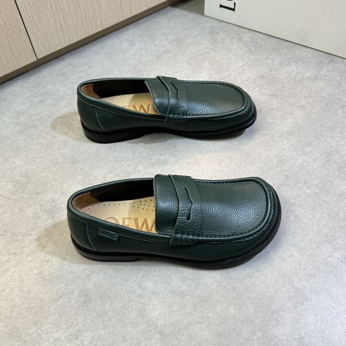 ロエベ 靴