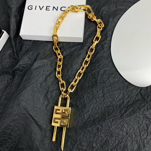 ジバンシィ アクセサリー